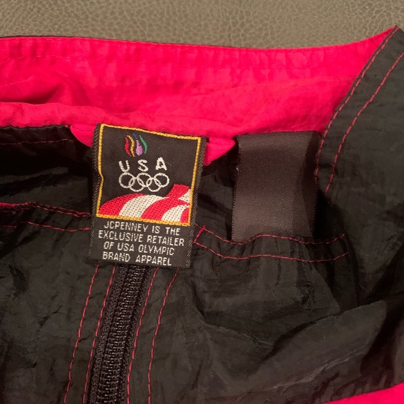 Olympics Windbreaker - Picture 3 of 5
